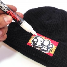 BEANIE CORTO CON PARCHE ECO-CUERO